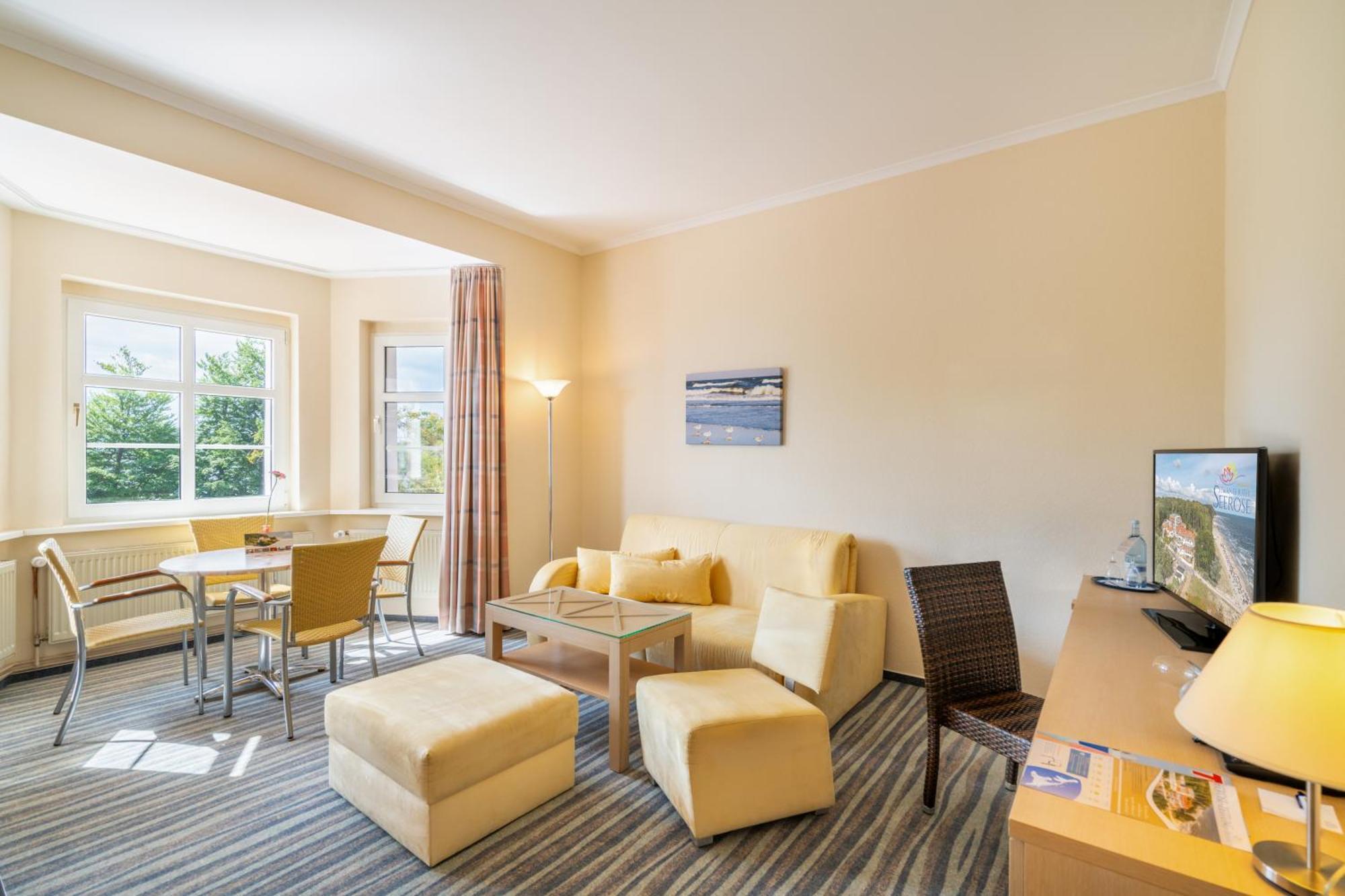 Strandhotel Seerose Kölpinsee 외부 사진