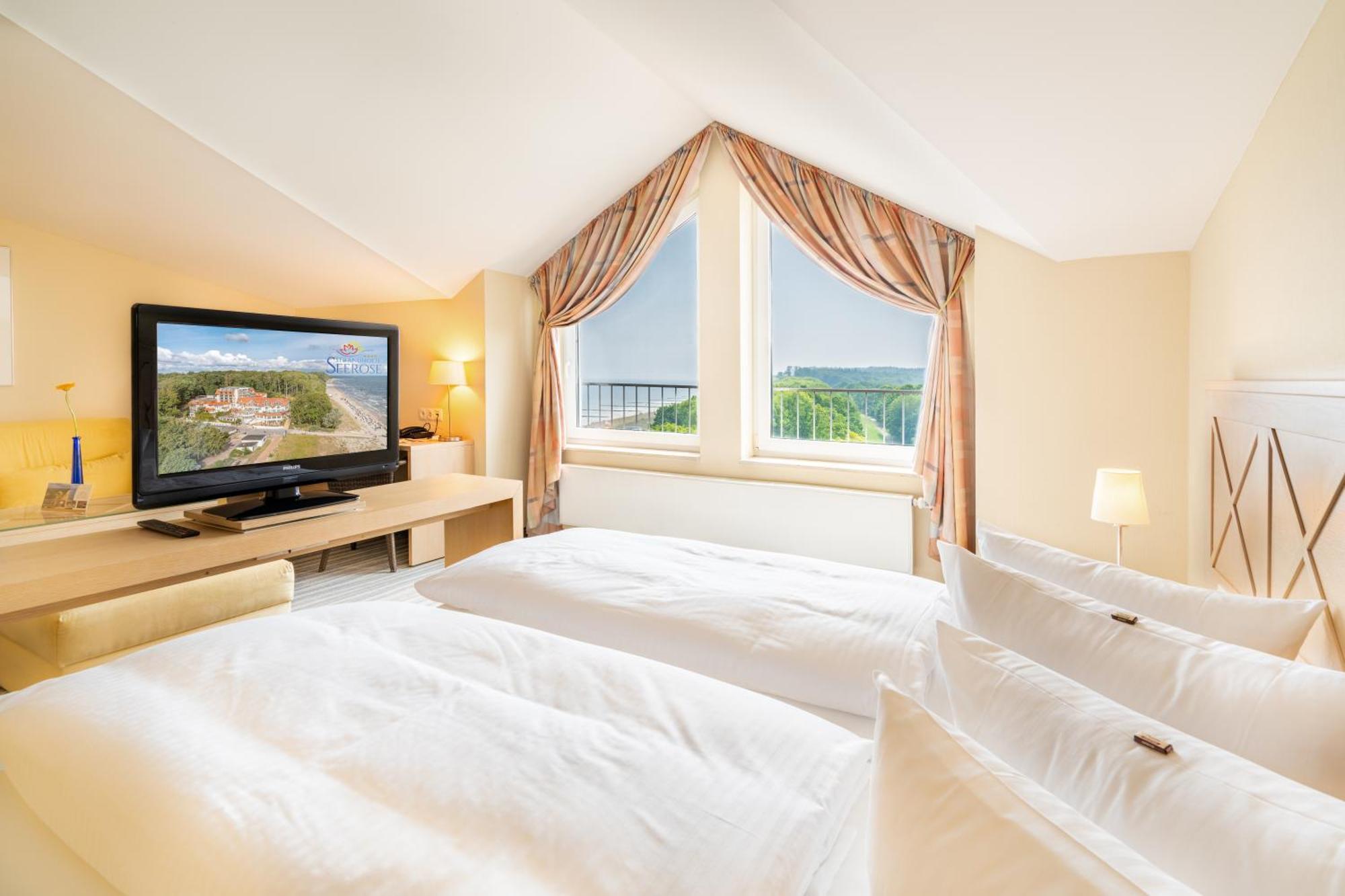 Strandhotel Seerose Kölpinsee 외부 사진