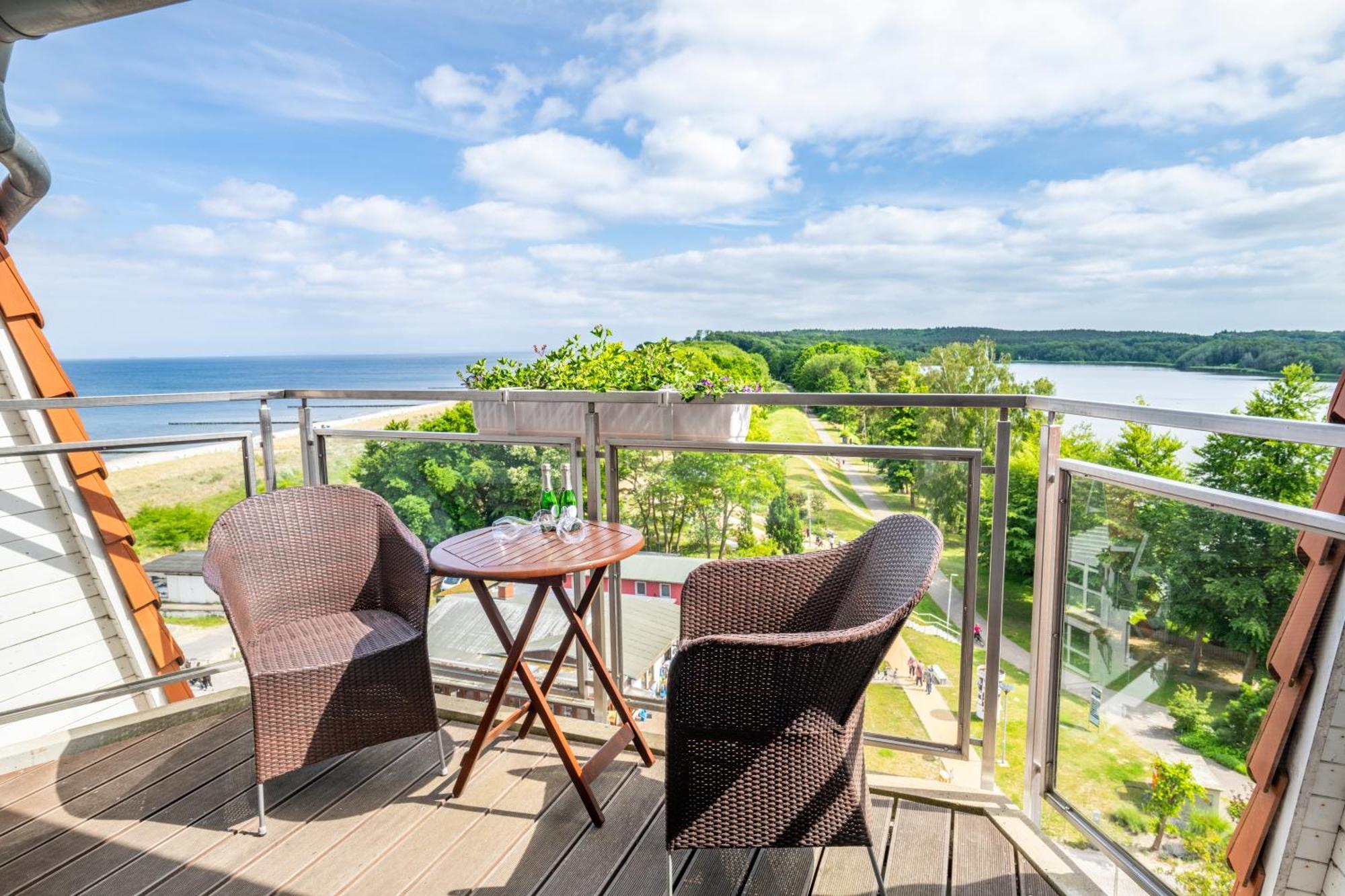 Strandhotel Seerose Kölpinsee 외부 사진