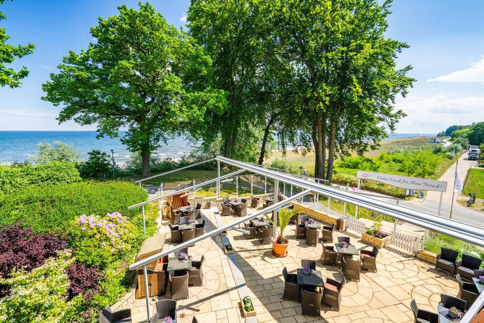 Strandhotel Seerose Kölpinsee 외부 사진